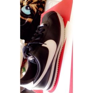 Nike men's Cortez basic leather